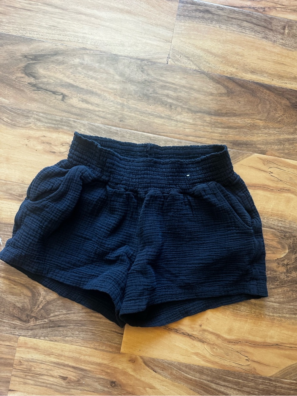 Three Dots Black Athletic Shorts
